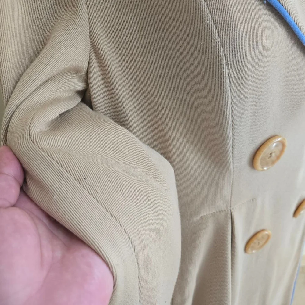 Anthropologie ett:twa Beige Piped Trench Coat with Blue Trim, Size 6
